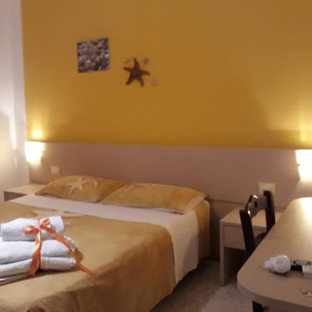 Porto Di Mare Bed and Breakfast Praia a Mare Exteriör bild