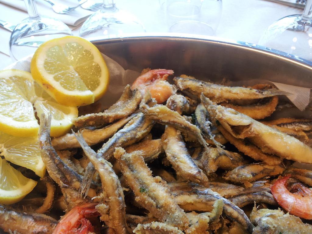Porto Di Mare Bed and Breakfast Praia a Mare Exteriör bild